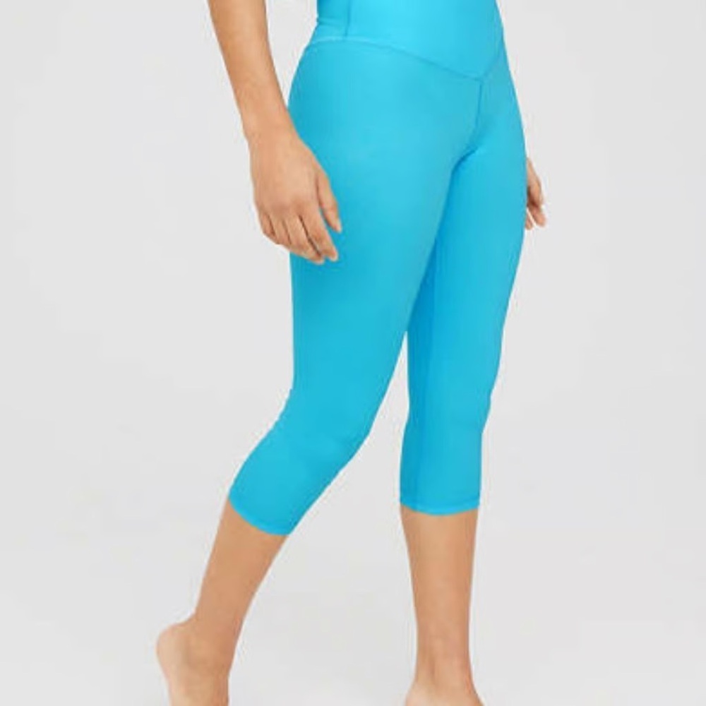 NWT Offline By Aerie Real Me Crop High Rise Yoga Pants Blue Shine - Size Large